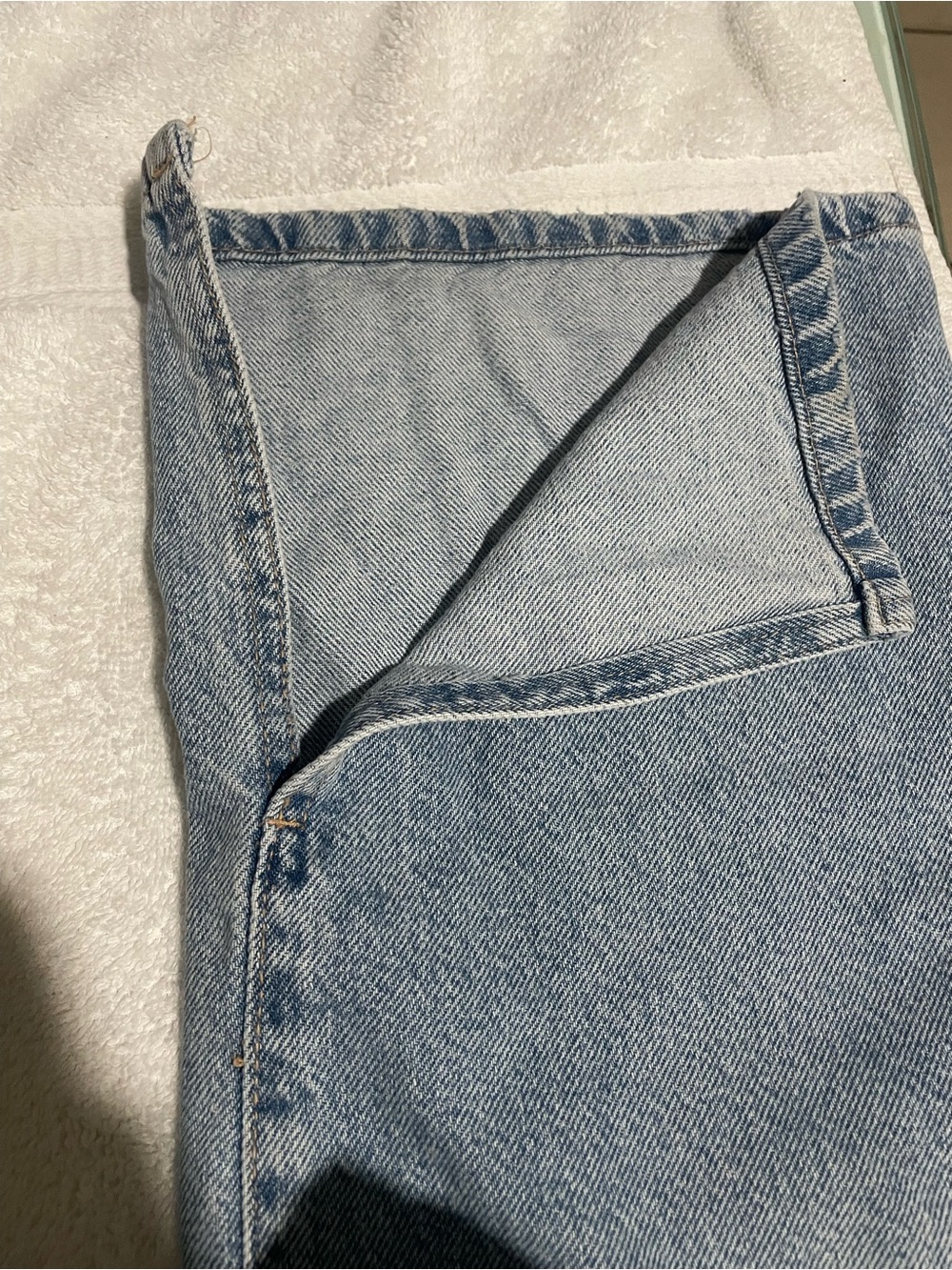 Zara Light Blue Denim Jeans - Picture 2 of 6